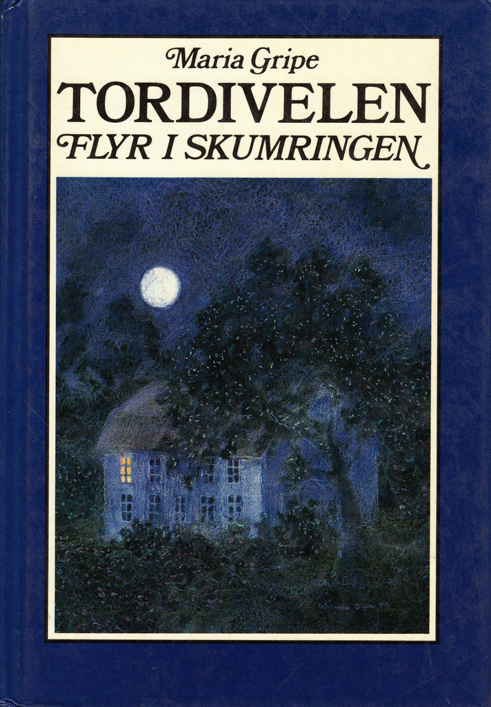 Tordivelen flyr i skumringen : en beskrivelse av visse begivenheter som fant sted i Ringaryd i Småland