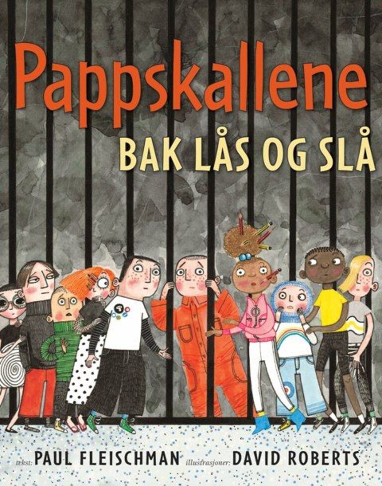 Pappskallene bak lås og slå