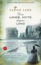Omslagsbilde:Den lange, hvite skyens land : roman