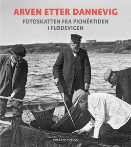 forsidebilde - trykk for å vise stor versjon