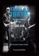 Omslagsbilde:Thick as Thieves : personal situations with the Jam