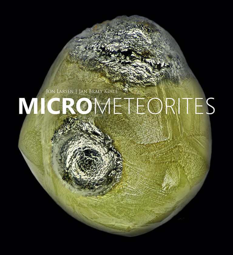 Atlas of micrometeorites : volume 1. A systematic classification in color photography