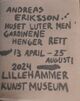 Omslagsbilde:Andreas Eriksson : : Huset luter, men gardinene henger rett =  Andreas Eriksson : The house leans, but the curtains hang straight : 13. april-25. august 2024, Lillehammer kunstmuseum /