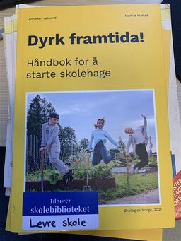 forsidebilde - trykk for å vise stor versjon